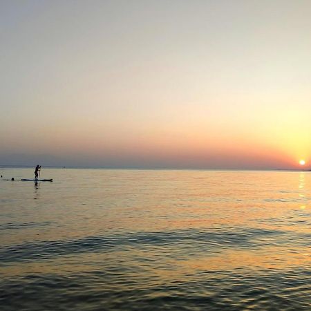Coel Luxury Suites By Rentalspro Services - Potidea Halkidiki Неа Потидея Екстериор снимка