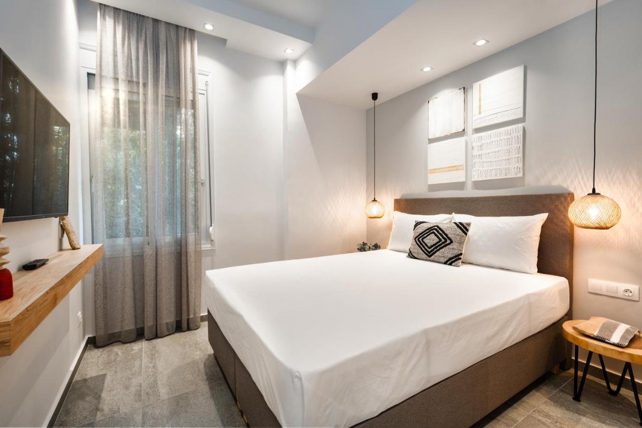 Coel Luxury Suites By Rentalspro Services - Potidea Halkidiki Неа Потидея Екстериор снимка